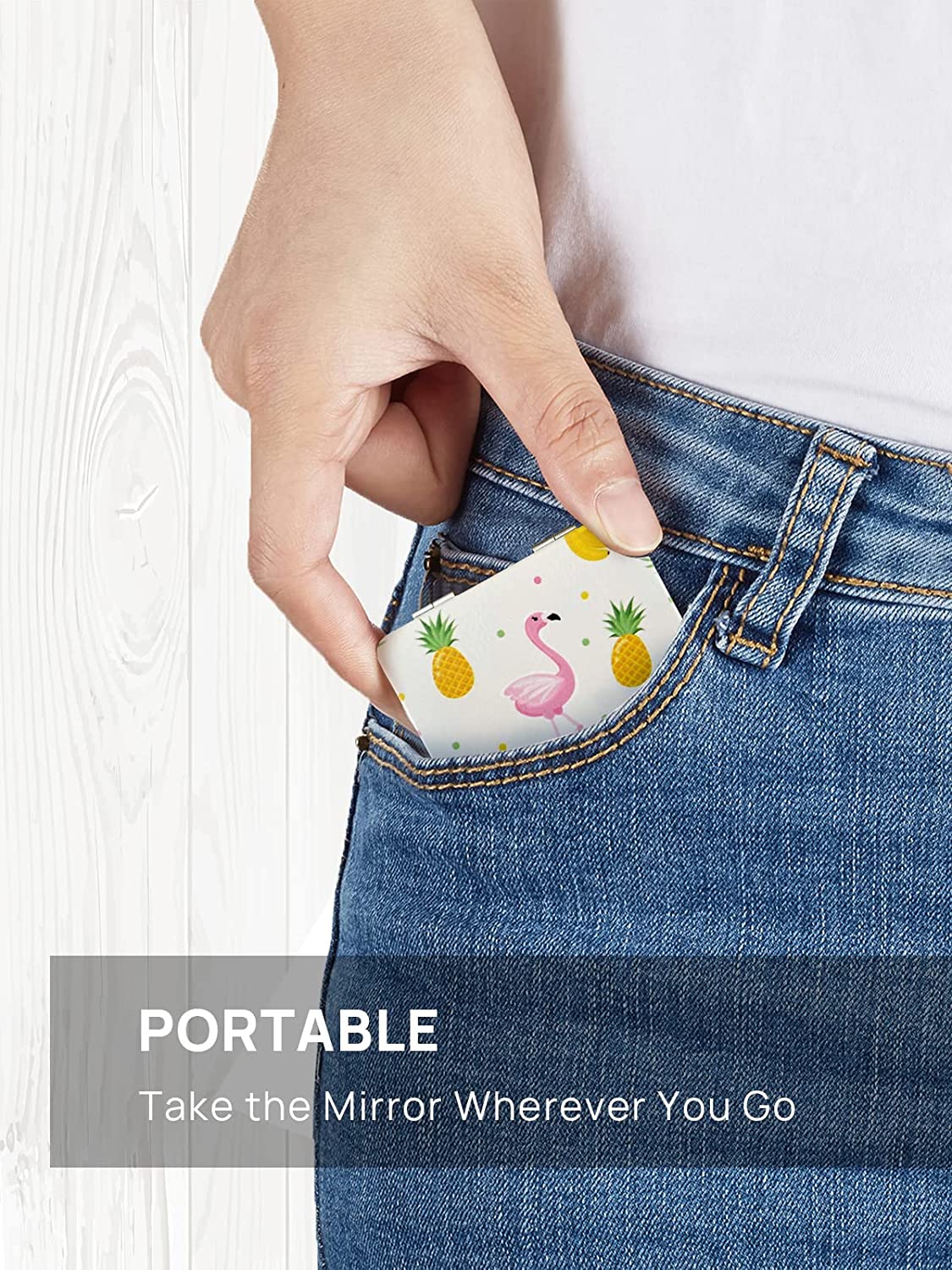 Omiro Patterned Compact Mirror
