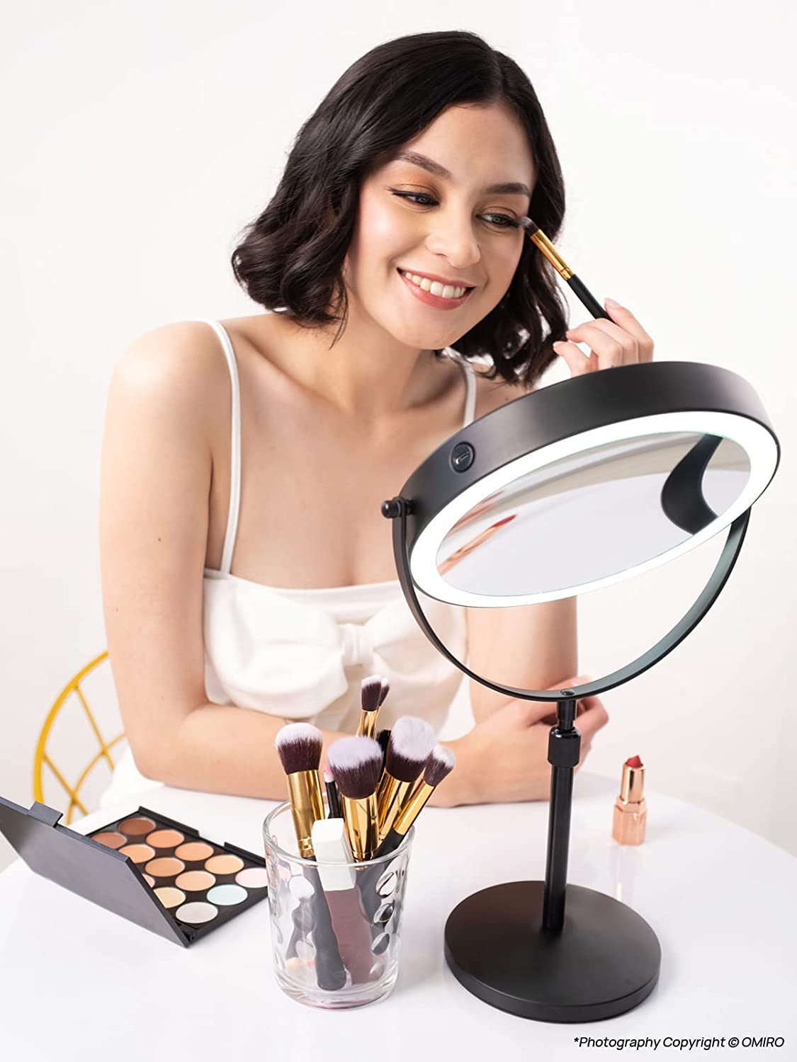 Omiro Tabletop LED Mirror